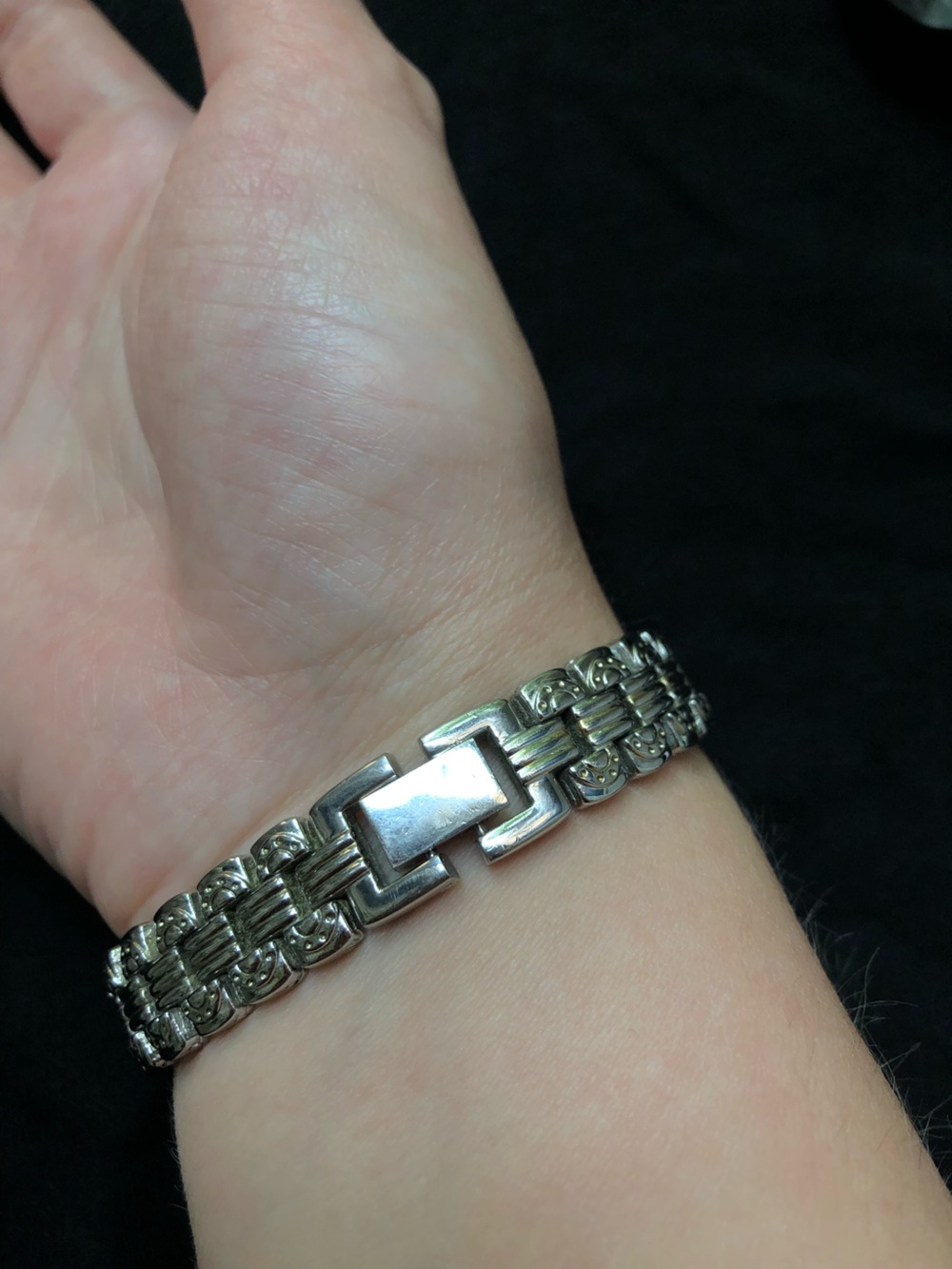 Vintage Philip Wells Two Toned Silver and Gold Watch - Picture 5 of 8